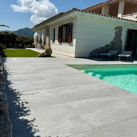 Aqua Luxury Private Pool * サン・テオドーロ